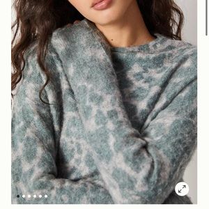 Anthropologie Taryne Spotted Sweater